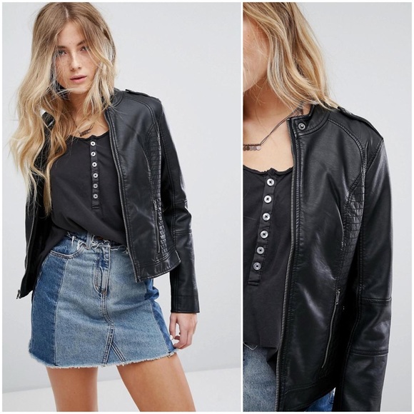 Hollister Jackets & Blazers - Hollister black faux leather moto jacket